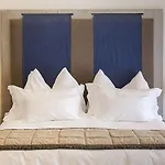 Punta Molino & Thermal 5* איסקיה