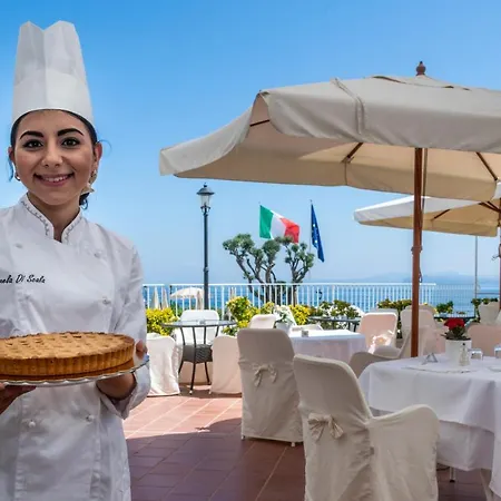 Punta Molino Beach Resort & Thermal Spa 5*