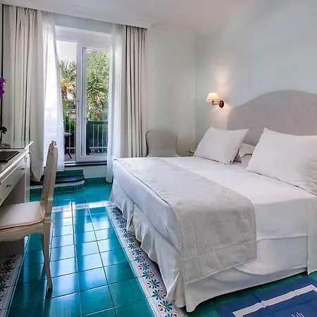 Punta Molino Beach Resort & Thermal Spa Hotel 5*
