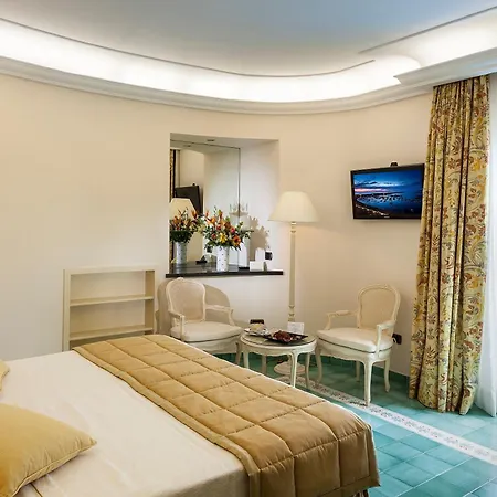 Punta Molino Beach Resort & Thermal Spa Hotel 5*