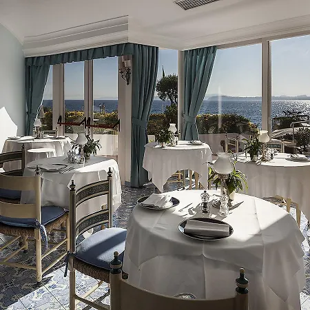 Punta Molino Beach Resort & Thermal Spa Hotell 5*
