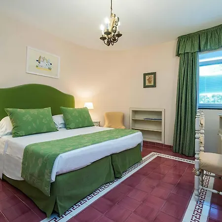 Punta Molino Beach Resort & Thermal Spa Hotell